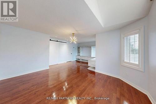 31 Eyer Drive, Markham, ON - Indoor Photo Showing Other Room