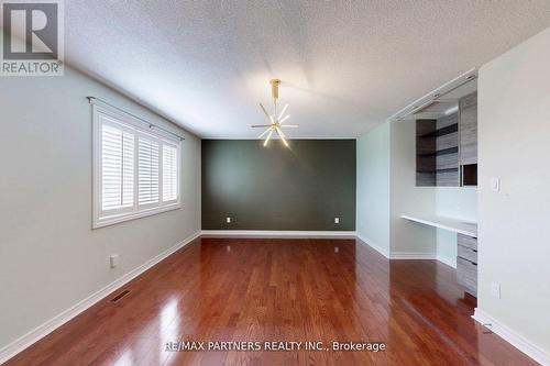 31 Eyer Drive, Markham, ON - Indoor Photo Showing Other Room