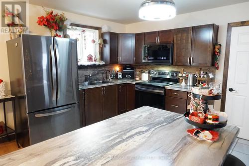 151 Carter Boulevard, Temiskaming Shores (Haileybury), ON - Indoor Photo Showing Kitchen