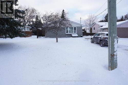Front Yard - 151 Carter Boulevard, Temiskaming Shores (Haileybury), ON - Outdoor