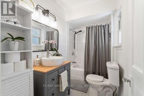 22 Bertram Street, St. Catharines (E. Chester), ON 