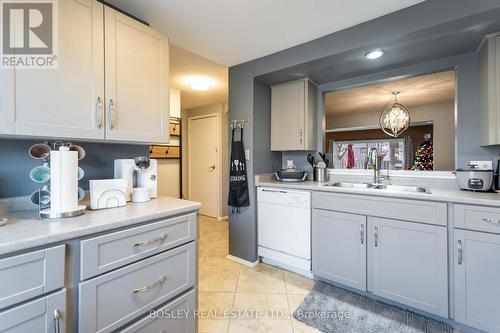 61 - 50 Lakeshore Road, St. Catharines (Lakeport), ON - Indoor Photo Showing Kitchen With Double Sink