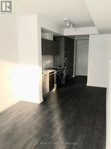 1406 - 50 Charles Street E, Toronto, ON - Indoor Photo Showing Kitchen