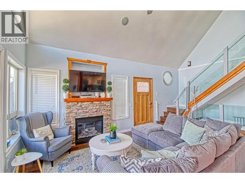 7001 Barcelona Drive Unit# 33, Kelowna, BC 