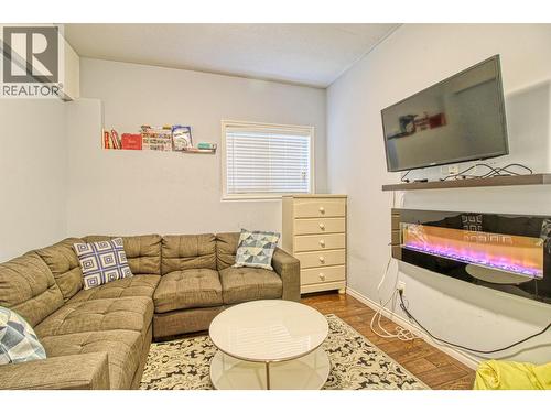 7001 Barcelona Drive Unit# 33, Kelowna, BC 