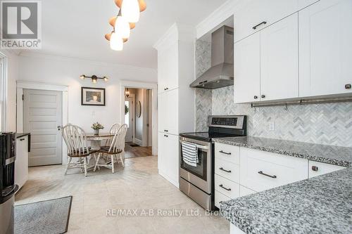 2 Loveys Street E, East Zorra-Tavistock (Hickson), ON - Indoor Photo Showing Kitchen