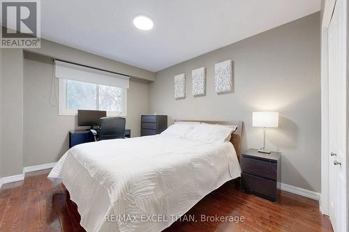 251 Shawnee Circle, Toronto, ON 