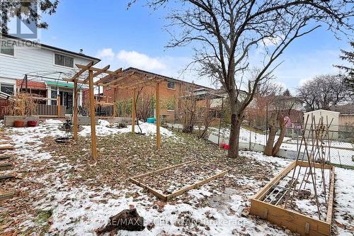 251 Shawnee Circle, Toronto, ON 