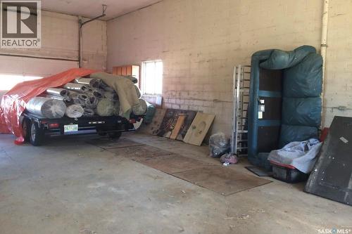 Kippen Farm, Shamrock Rm No. 134, SK - Indoor Photo Showing Garage