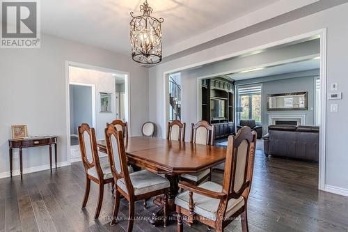 102 Pine Hill Road, Bradford West Gwillimbury, ON - Indoor Photo Showing Dining Room