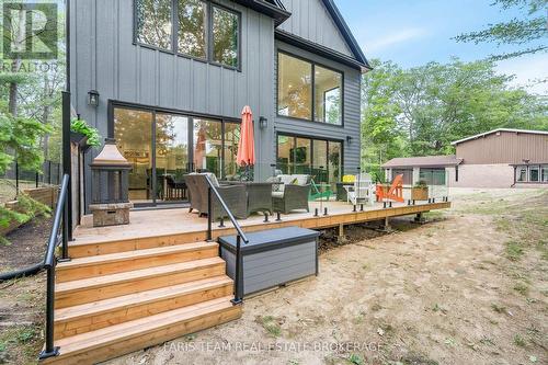 183 Woodland Drive, Wasaga Beach, ON - Outdoor With Deck Patio Veranda With Exterior