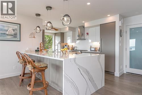 3483 Schooner Rd, Nanoose Bay, BC - Indoor