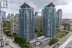 1403 - 33 ELM DRIVE  Mississauga, ON L5B 4M2