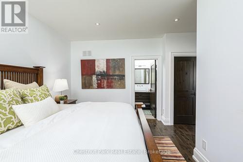 120 Timber Leif Ridge, Blue Mountains, ON - Indoor Photo Showing Bedroom