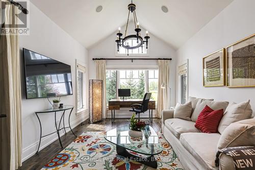 120 Timber Leif Ridge, Blue Mountains, ON - Indoor Photo Showing Living Room