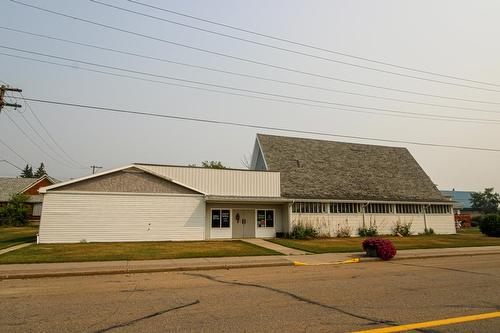 4824  50 Ave, Elk Point, AB 