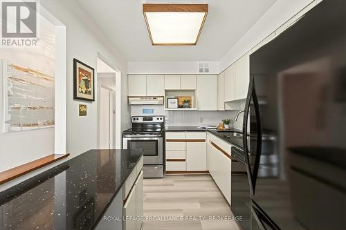 503 - 115 Barrett Court, Kingston (Kingston East (Incl Barret Crt)), ON - Indoor Photo Showing Kitchen