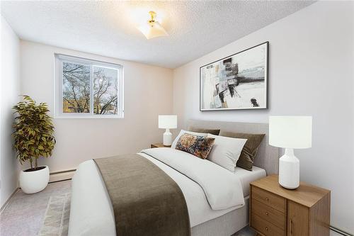 11 Davidson Avenue E, Dauphin, MB - Indoor Photo Showing Bedroom