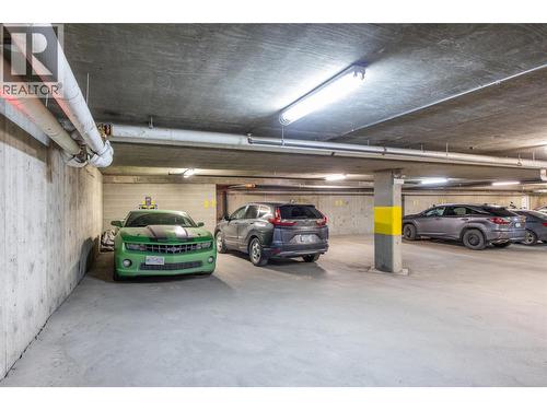 554 Seymour Street Unit# 407, Kamloops, BC - Indoor Photo Showing Garage
