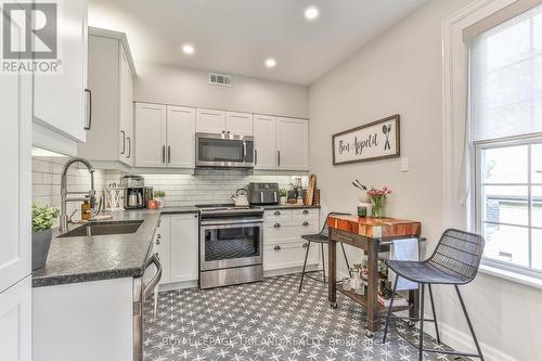 2 - 33 Byron Avenue E, London South (South F), ON 