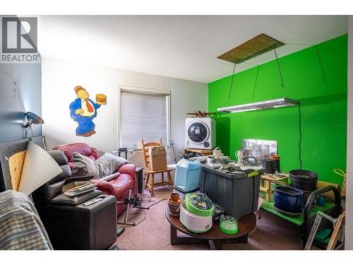 5683 97 Highway, Falkland, BC - Indoor