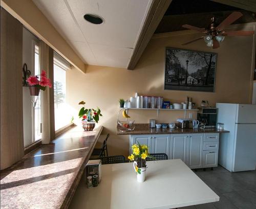 4801  53 St, Forestburg, AB 