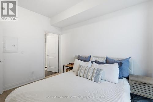 604 - 55 Speers Road, Oakville, ON - Indoor Photo Showing Bedroom