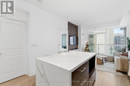 604 - 55 Speers Road, Oakville, ON - Indoor