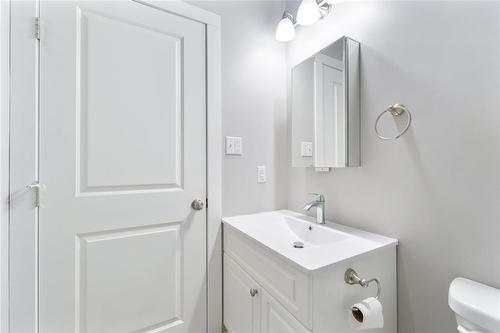218 Whitmore Avenue W, Dauphin, MB - Indoor Photo Showing Bathroom