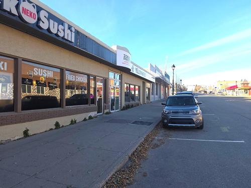 216  50 St, Edson, AB 