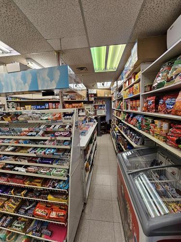 10205  100 Ave Nw, Edmonton, AB 