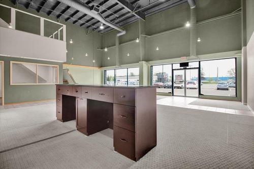 2840  Calgary Trail, Edmonton, AB 