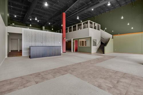 2840  Calgary Trail, Edmonton, AB 