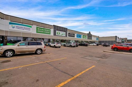 2840  Calgary Trail, Edmonton, AB 