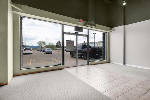 2840  Calgary Trail, Edmonton, AB 