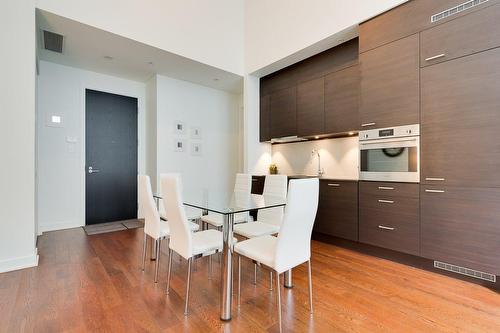 Cuisine - 211-1155 Rue De La Montagne, Montréal (Ville-Marie), QC - Indoor