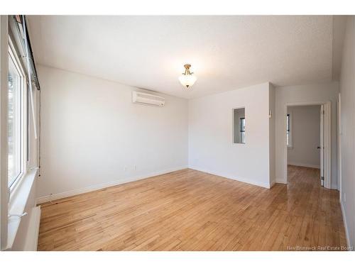 A, B-26 Westview Terr, Riverview, NB 