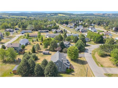 7 Meredith Dr, Sussex Corner, NB 