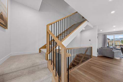 404-510 14Th Street, Invermere, BC - Indoor Photo Showing Other Room