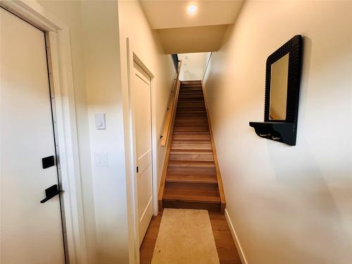 402-510 14Th Street, Invermere, BC - Indoor Photo Showing Other Room