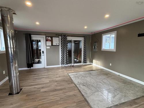 18 Princeton Court, Salmon River, NS 