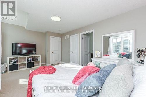 60 Valleyway Drive, Brampton, ON - Indoor Photo Showing Bedroom