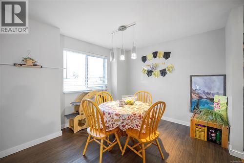 315 3185 Barons Rd, Nanaimo, BC - Indoor Photo Showing Dining Room