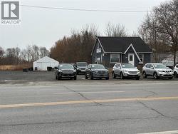 7756 Queen's LINE  Chatham, ON N7M 5T1