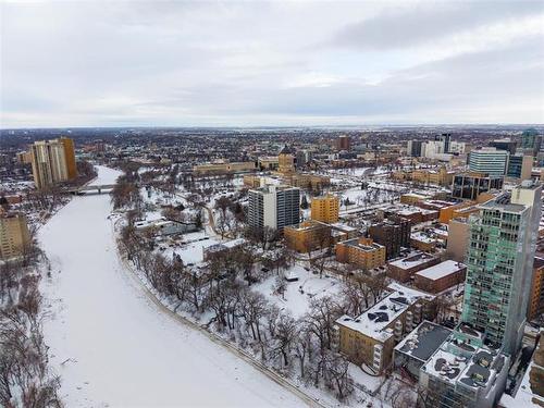 1410-15 Kennedy St, Winnipeg, MB 