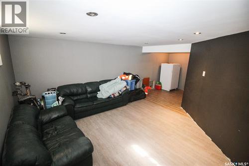 538 1St Street E, Shaunavon, SK - Indoor