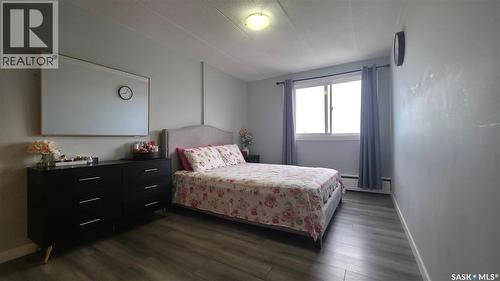 17 2620 5Th Avenue N, Regina, SK - Indoor Photo Showing Bedroom