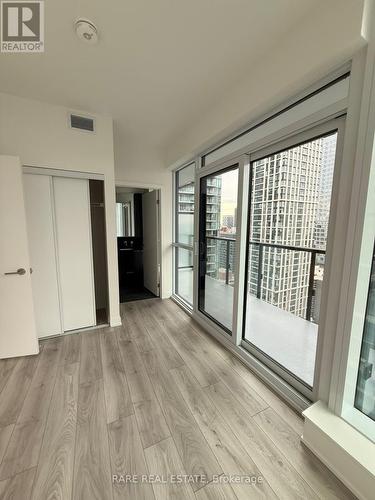 2005 - 110 Broadway Avenue, Toronto, ON - Indoor Photo Showing Other Room