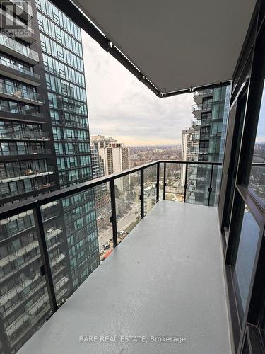 2005 - 110 Broadway Avenue, Toronto, ON - Outdoor With View With Exterior