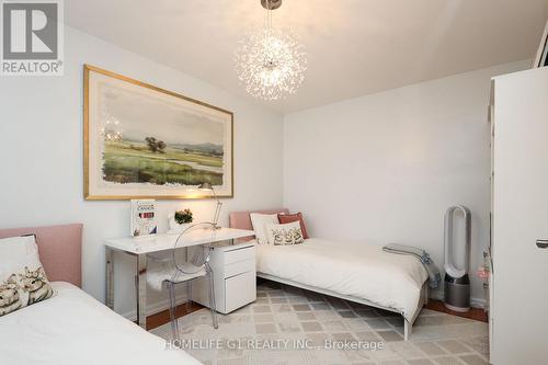 1203 - 44 Longbourne Drive, Toronto, ON - Indoor Photo Showing Bedroom